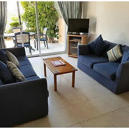 Apartment Paradise Gardens 2 *